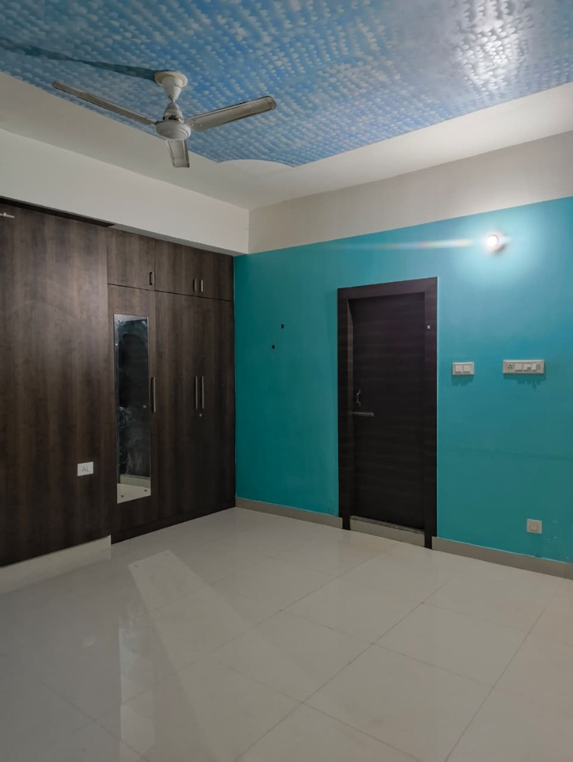 Semi Furnished 3bhk in Panjabari, Khanapara, Guwahati, Assam, India for Rent